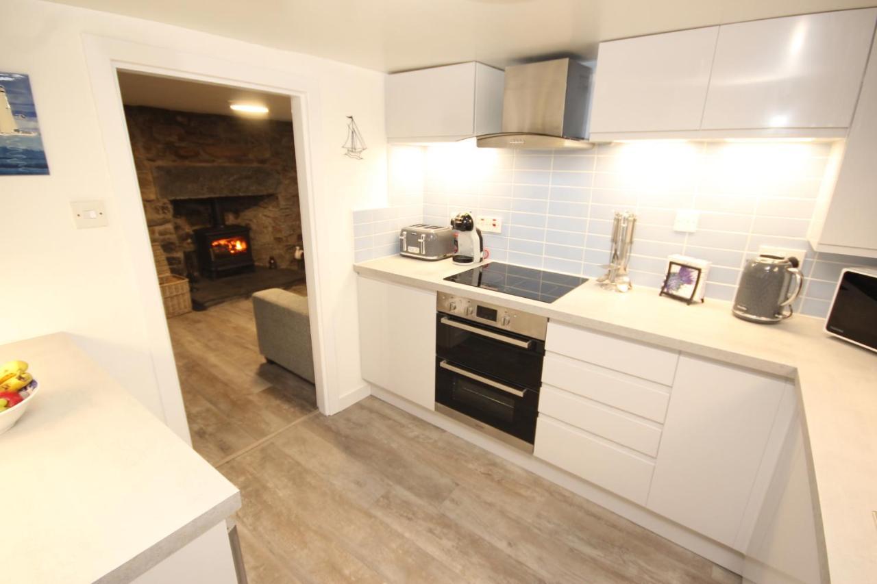 Zen Cottage Seatown Кълън Екстериор снимка