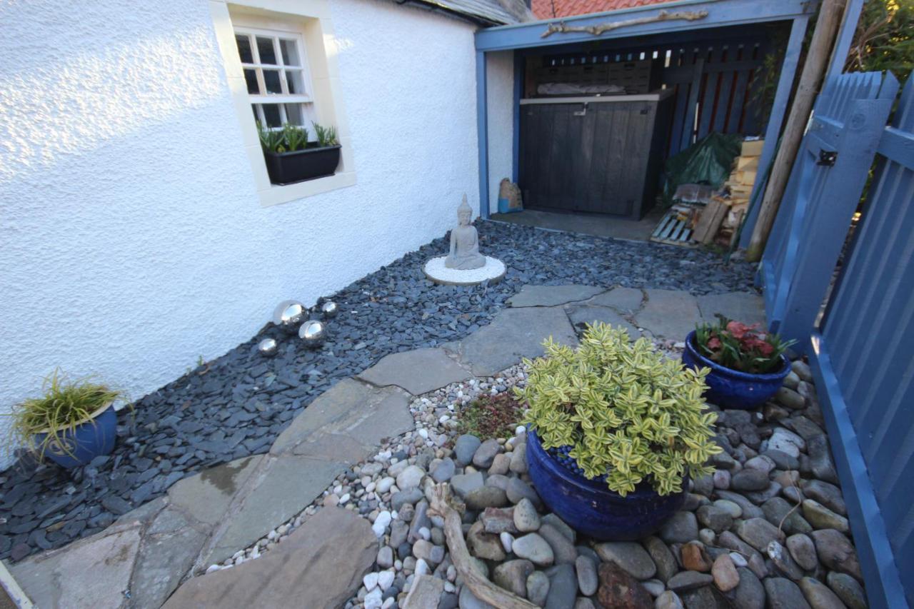 Zen Cottage Seatown Кълън Екстериор снимка