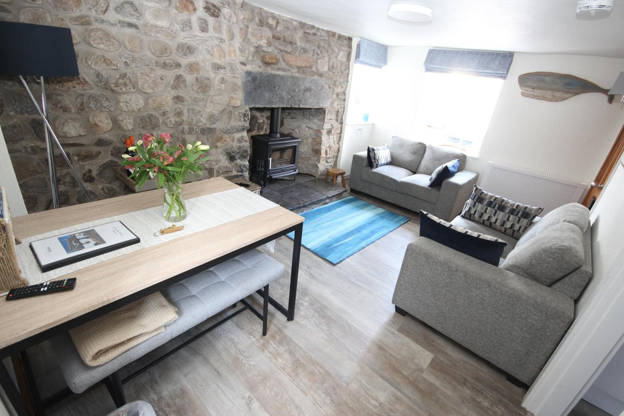 Zen Cottage Seatown Кълън Екстериор снимка