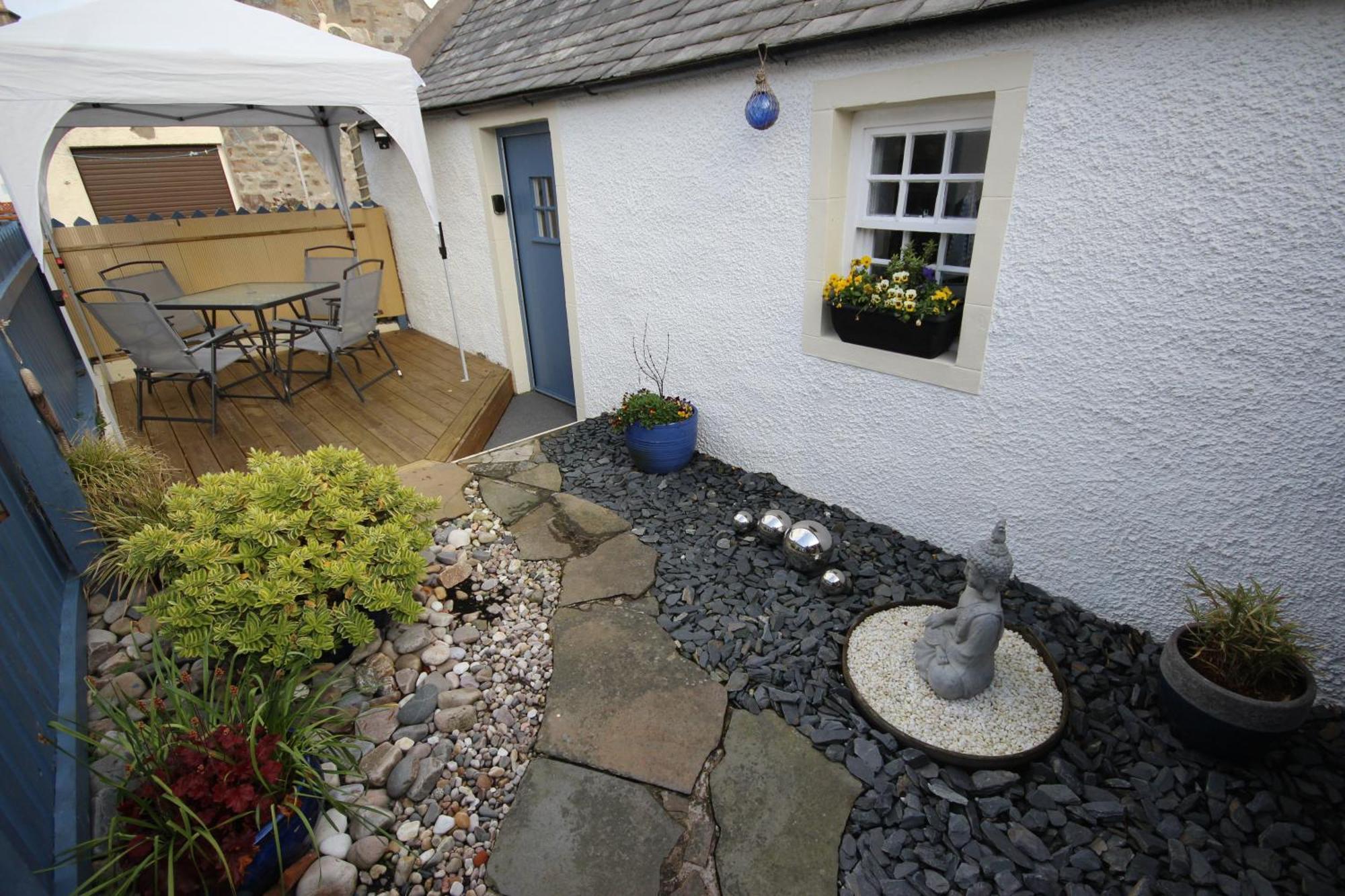 Zen Cottage Seatown Кълън Екстериор снимка